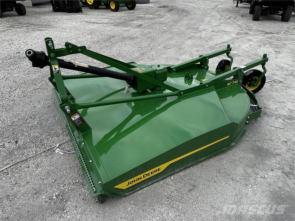 John Deere RC7M Drviče a rezače balíkov