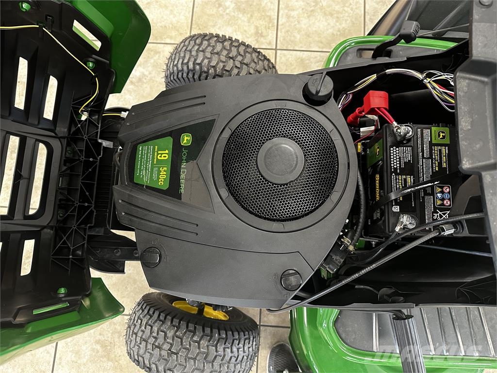 John Deere S110 탑승형 잔디깎기