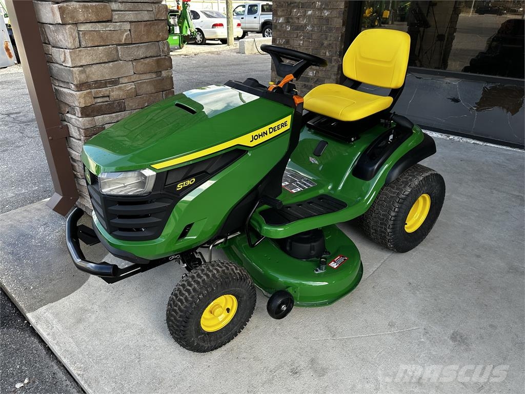John Deere S130 Τρακτέρ μικρών διαστάσεων