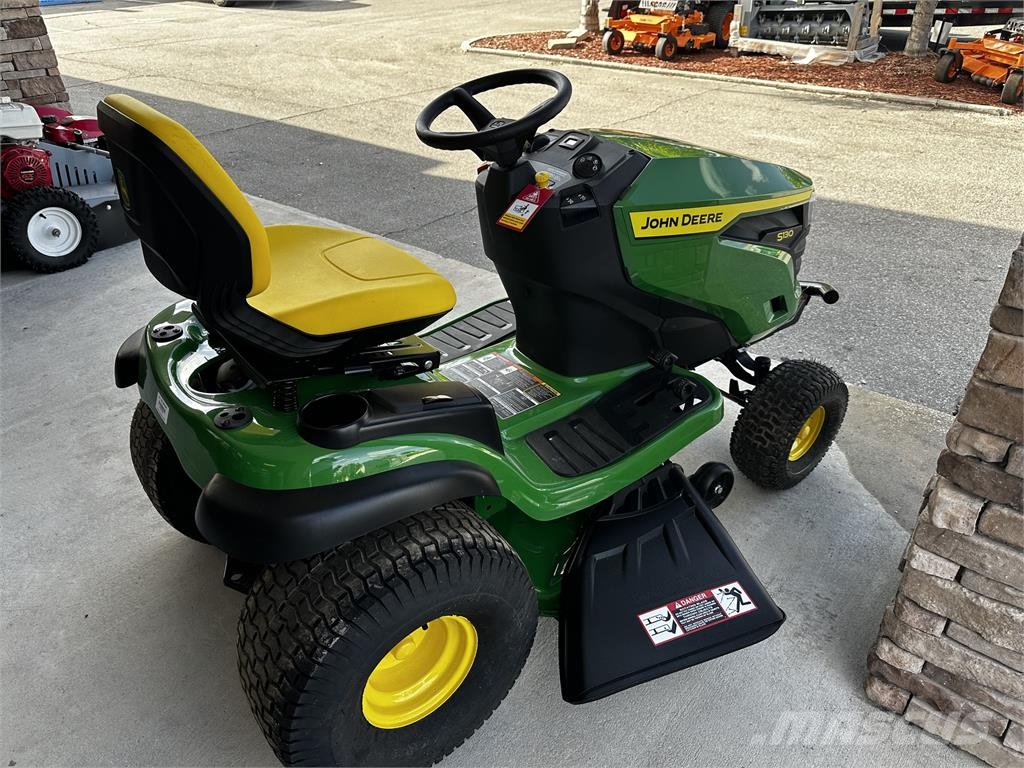 John Deere S130 Τρακτέρ μικρών διαστάσεων