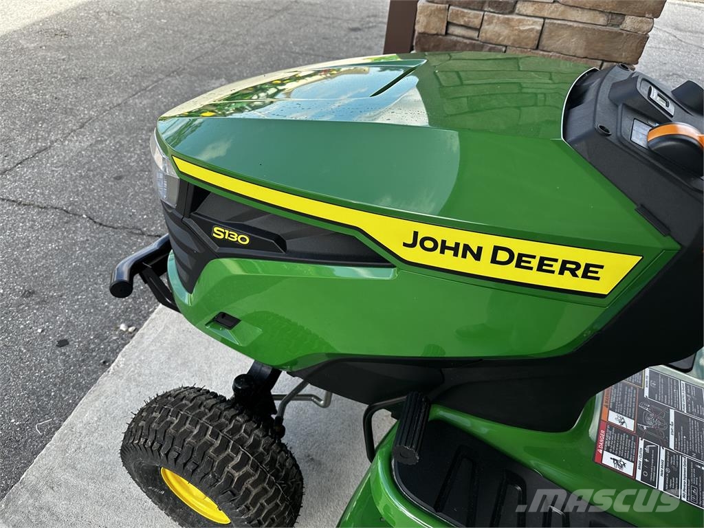 John Deere S130 Τρακτέρ μικρών διαστάσεων