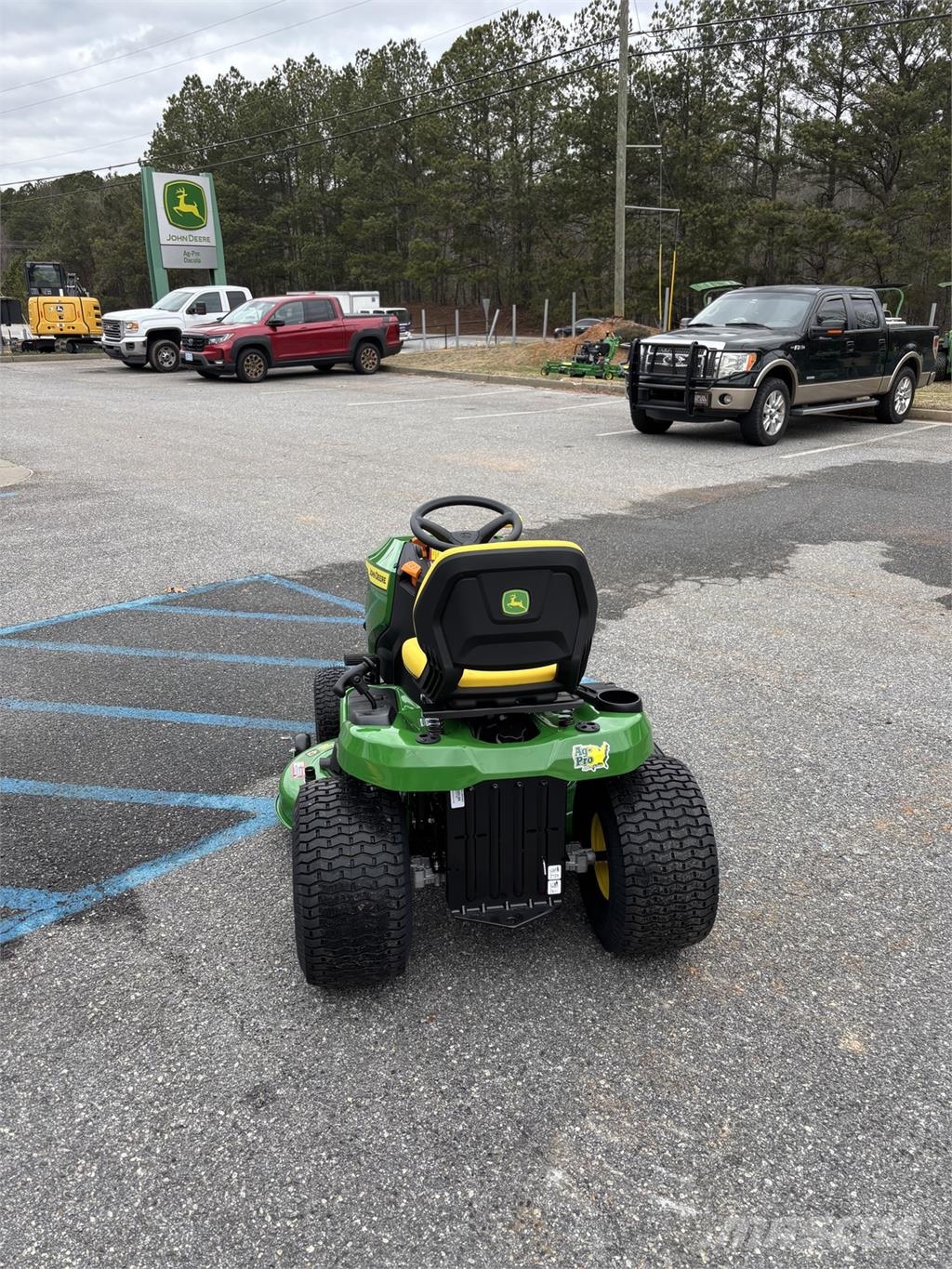 John Deere S220 Kompakt traktorok