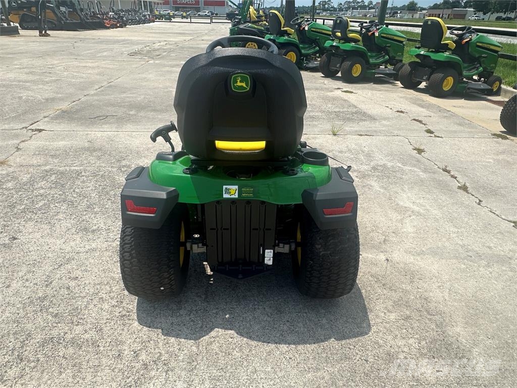 John Deere S240 소형 트랙터