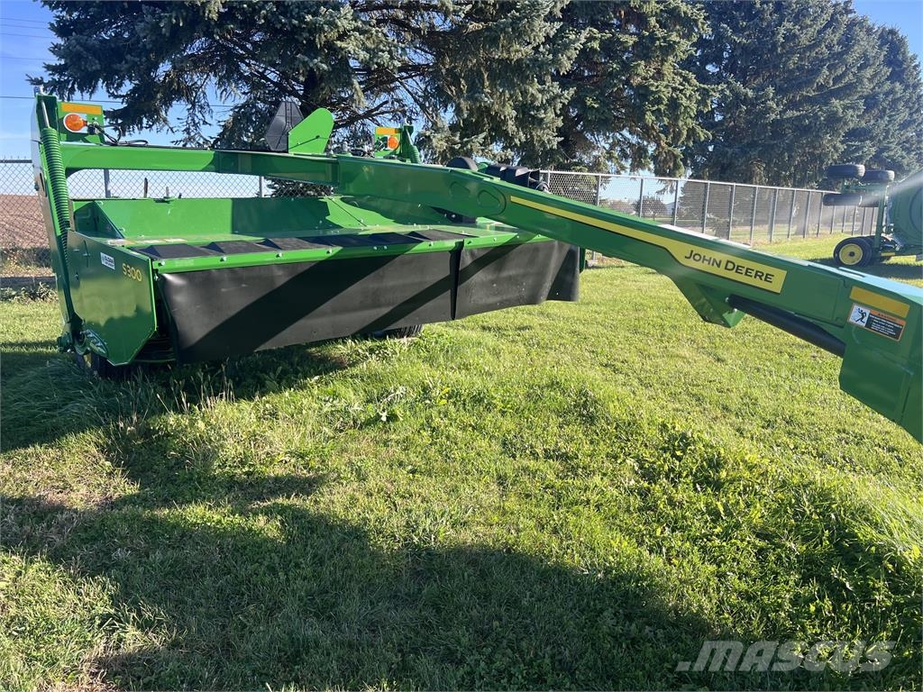 John Deere S300 Mähwerke