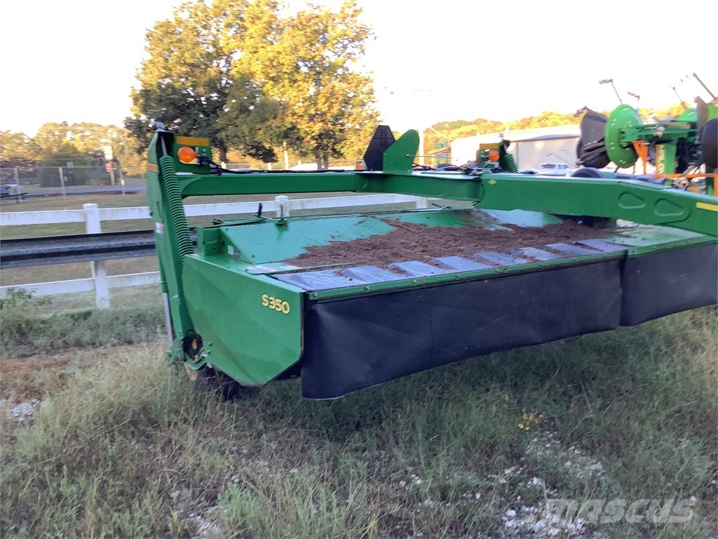 John Deere s350 Mower-conditioners