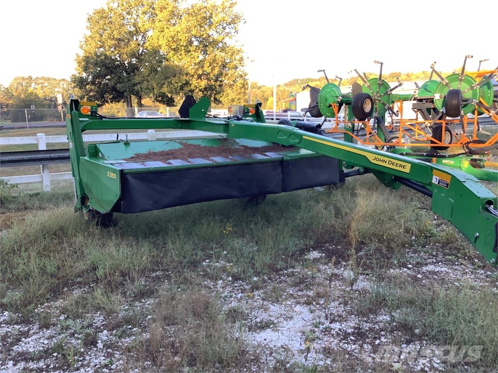 John Deere s350 Mower-conditioners