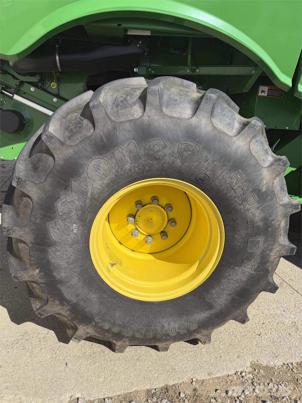 John Deere S660 联合收割机