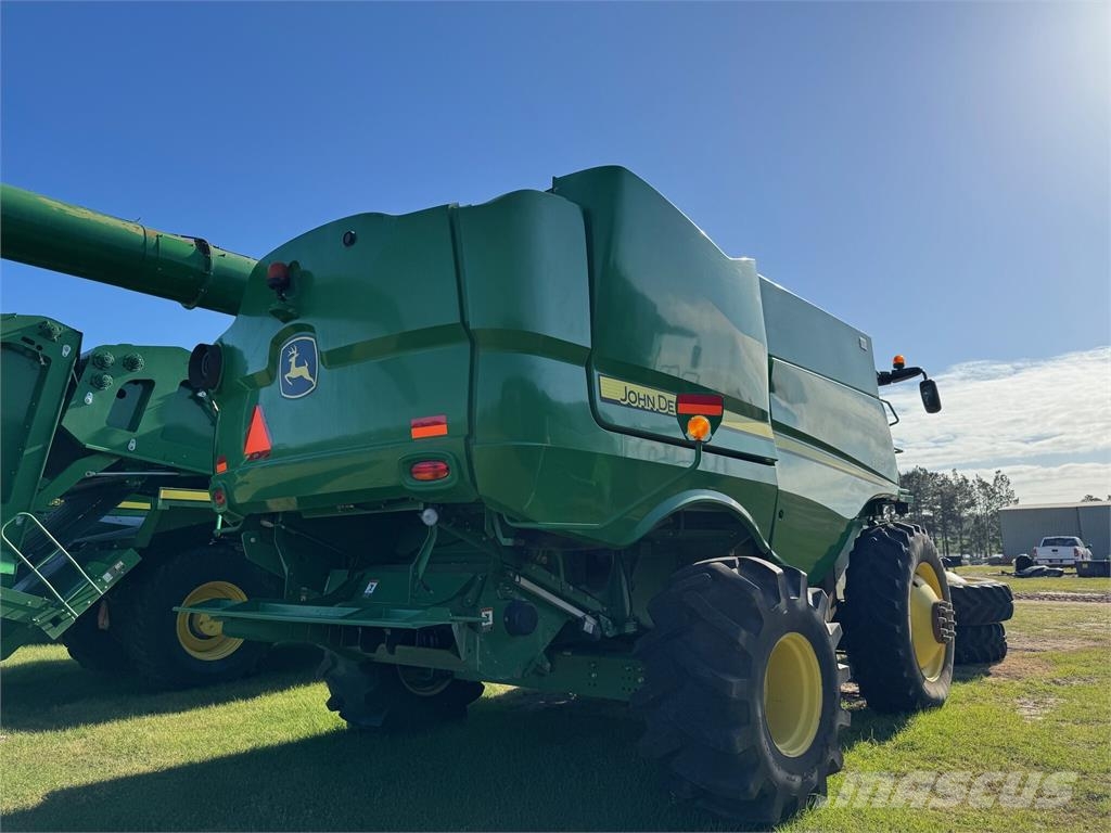 John Deere S670 Комбайни