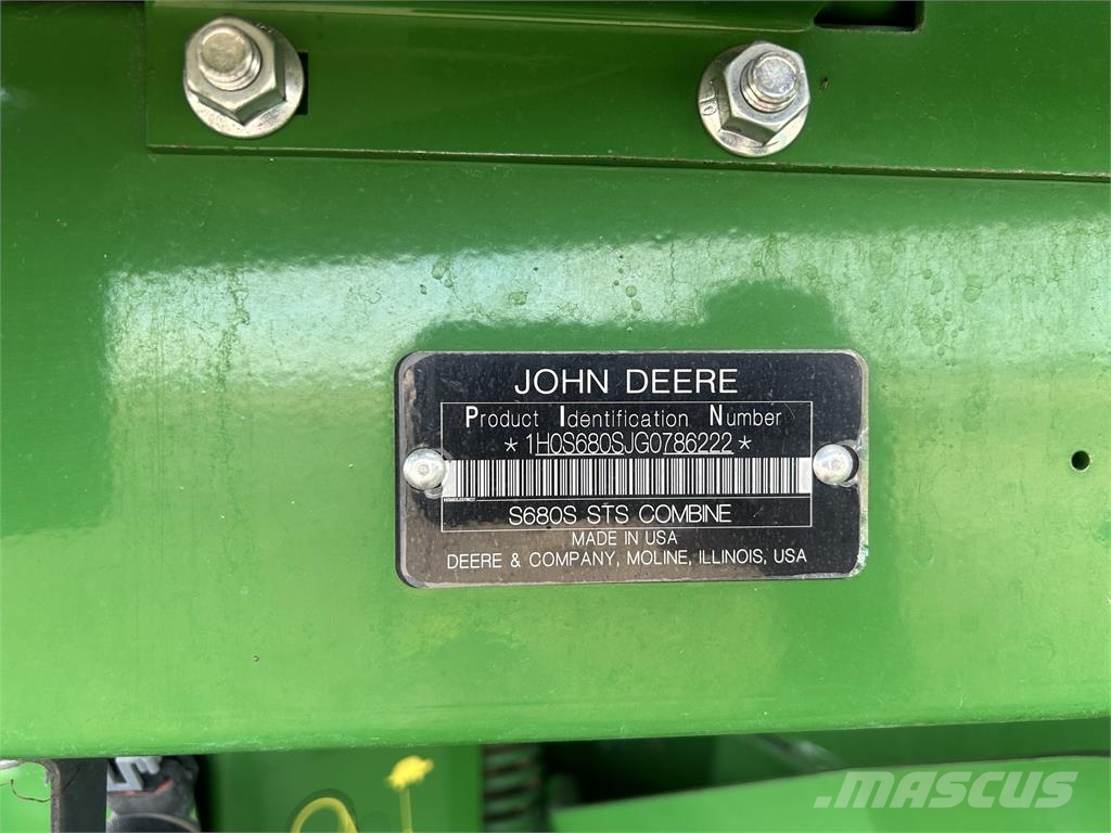 John Deere S680 Mähdrescher