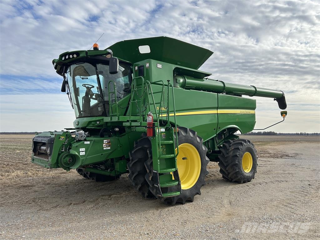 John Deere S680 Mähdrescher