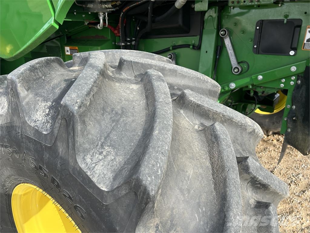 John Deere S680 Mähdrescher