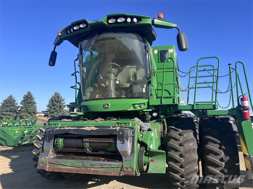 John Deere S680 Mejetærskere