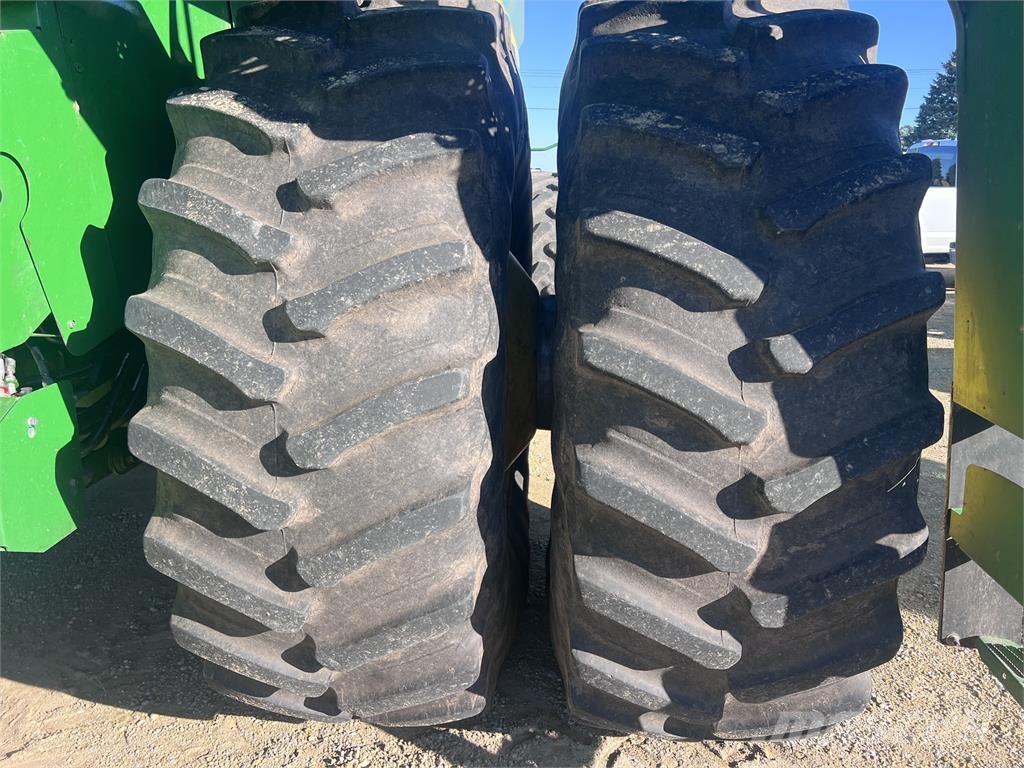 John Deere S680 Mejetærskere