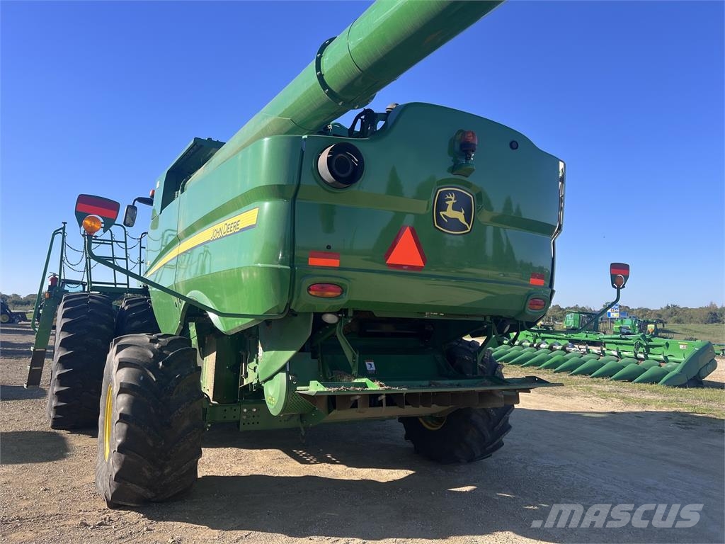 John Deere S680 Mejetærskere