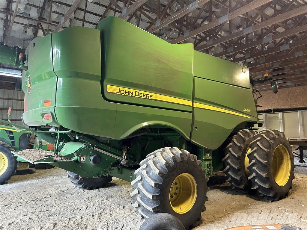John Deere S680 Kombajni