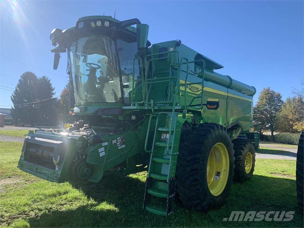 John Deere S7 700 Kombinované zberacie stroje