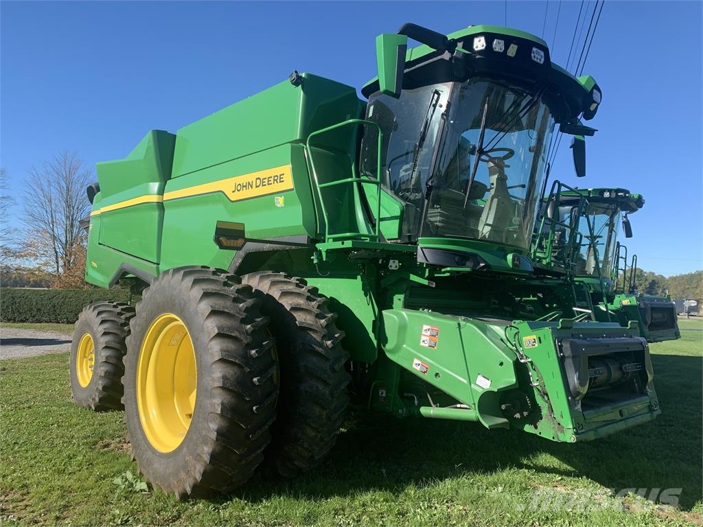 John Deere S7 700 Kombinované zberacie stroje