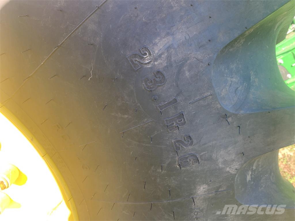 John Deere S7 700 Kombinované zberacie stroje