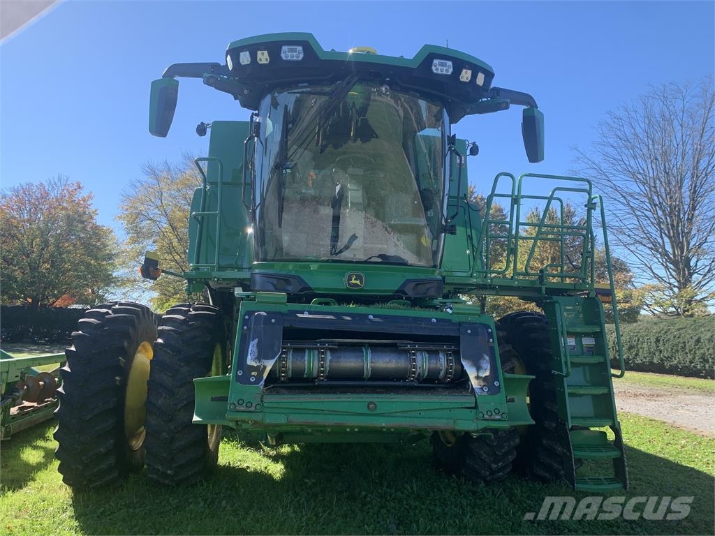 John Deere S7 700 Kombinované zberacie stroje