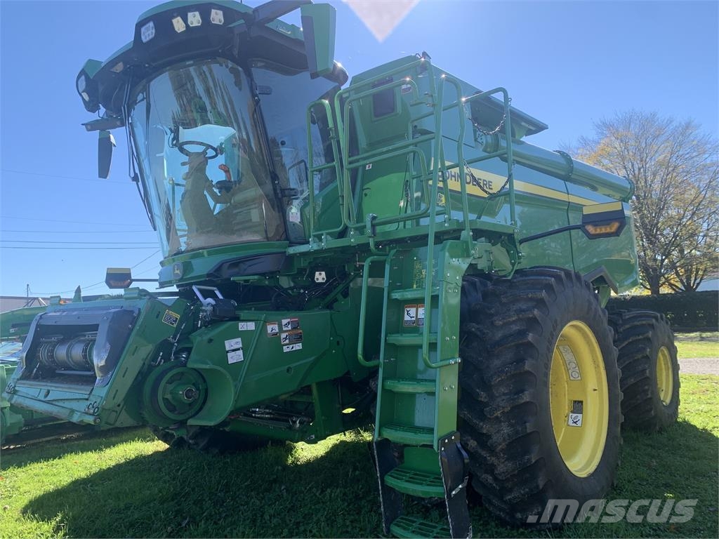John Deere S7 700 Kombinované zberacie stroje