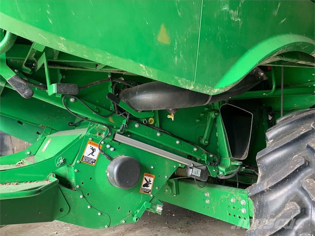John Deere S760 Mähdrescher