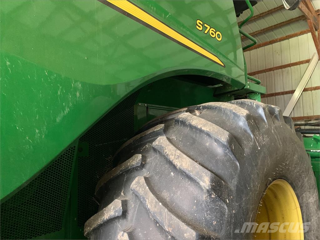 John Deere S760 Mähdrescher