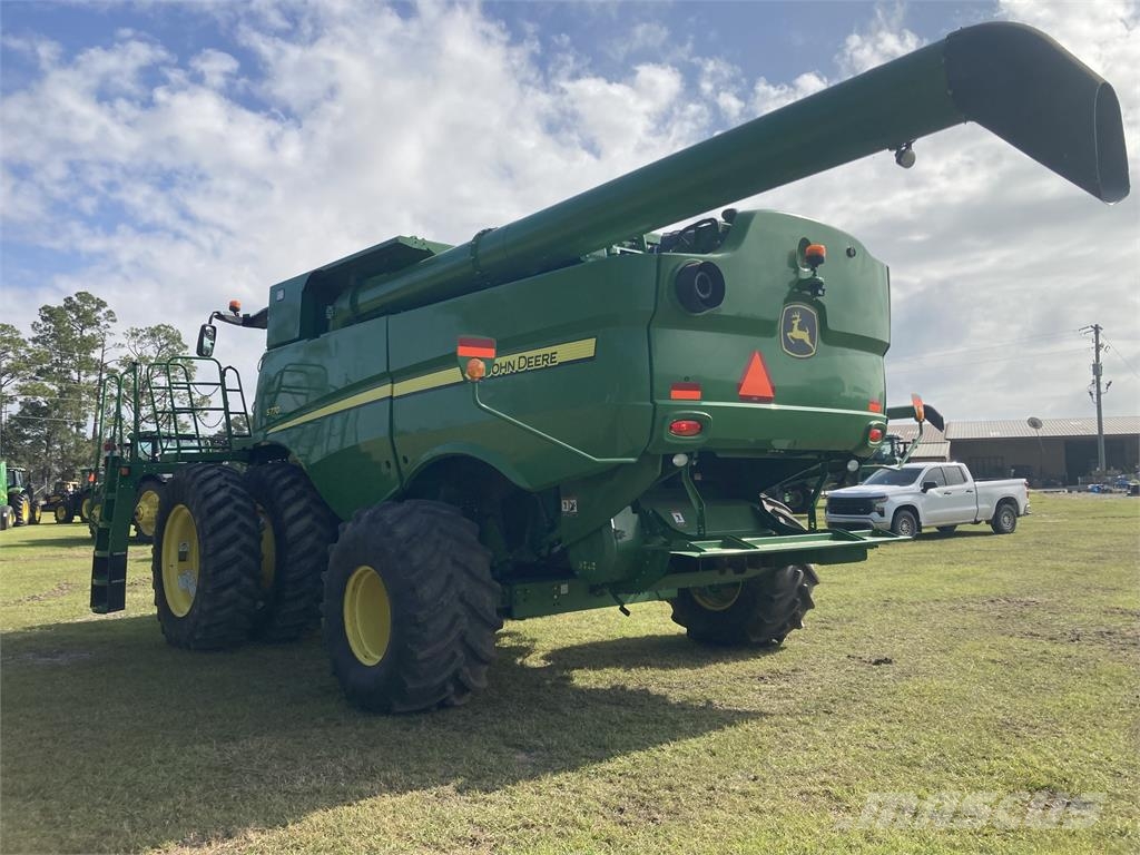 John Deere S770 联合收割机