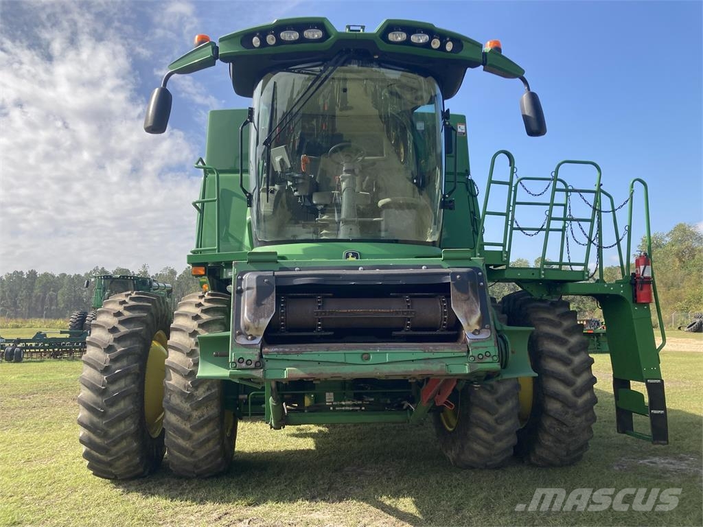 John Deere S770 联合收割机