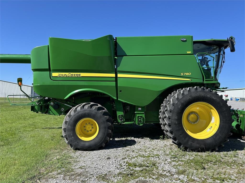 John Deere S780 Зерноуборочные комбайны