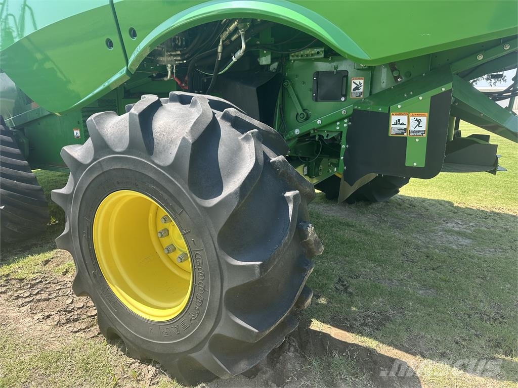 John Deere S780 Combine de secerat