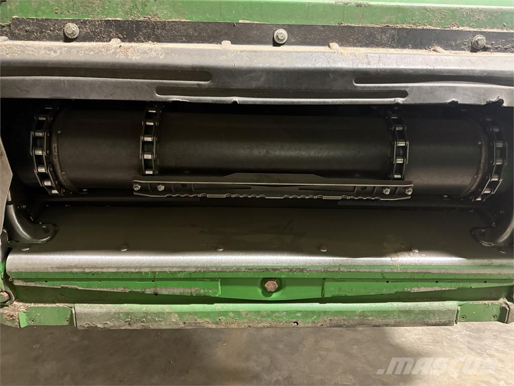 John Deere S780 コンバイン