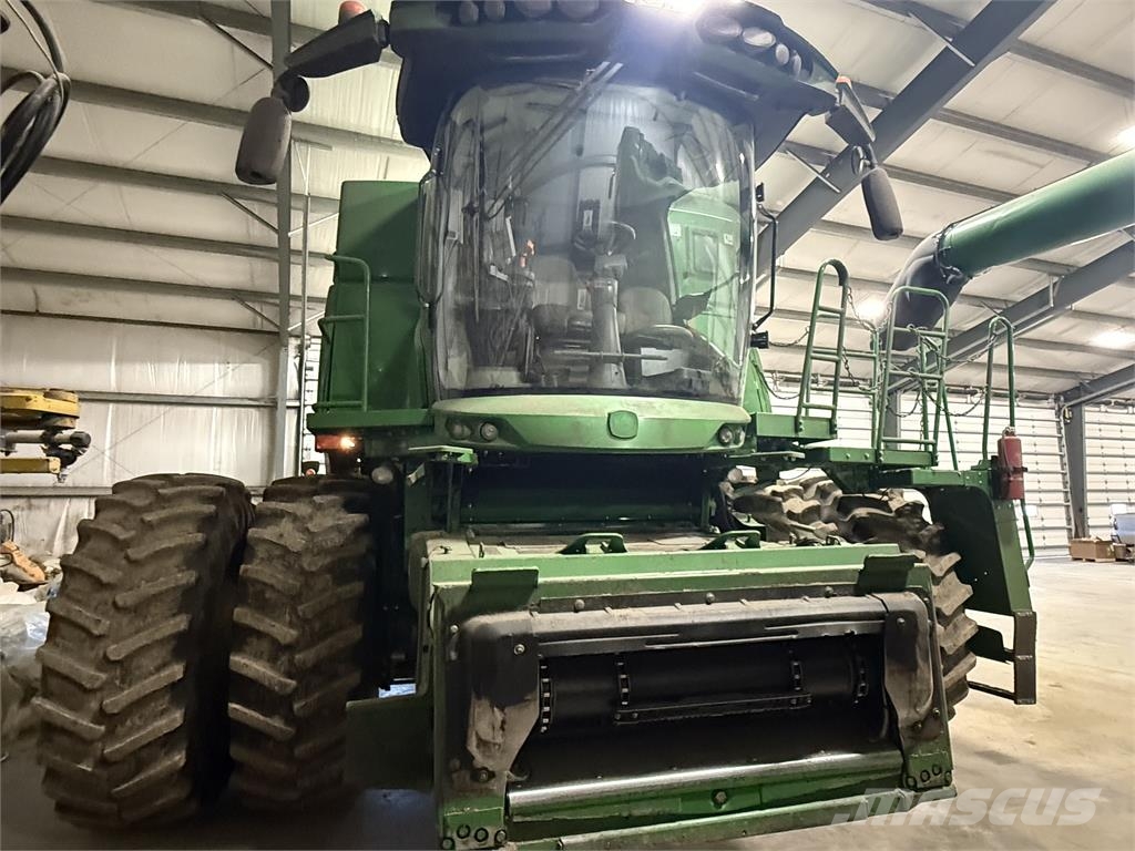 John Deere S780 コンバイン