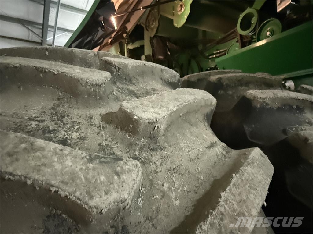 John Deere S780 コンバイン