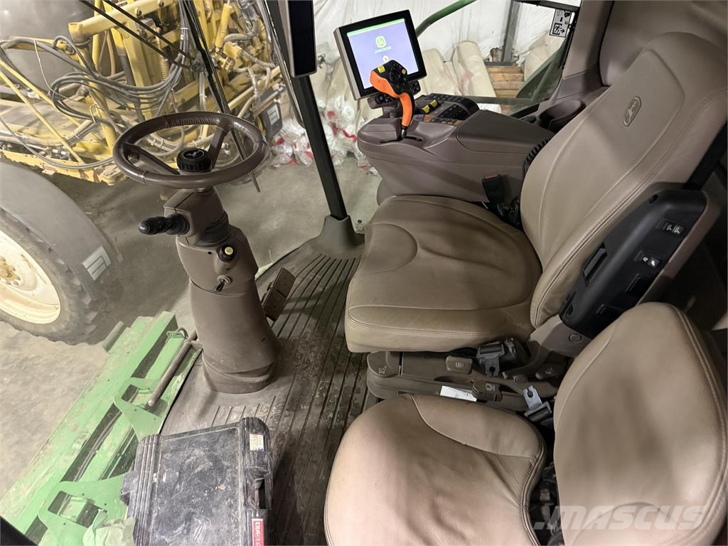 John Deere S780 コンバイン
