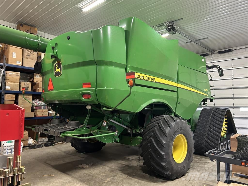 John Deere S780 Combine harvesters