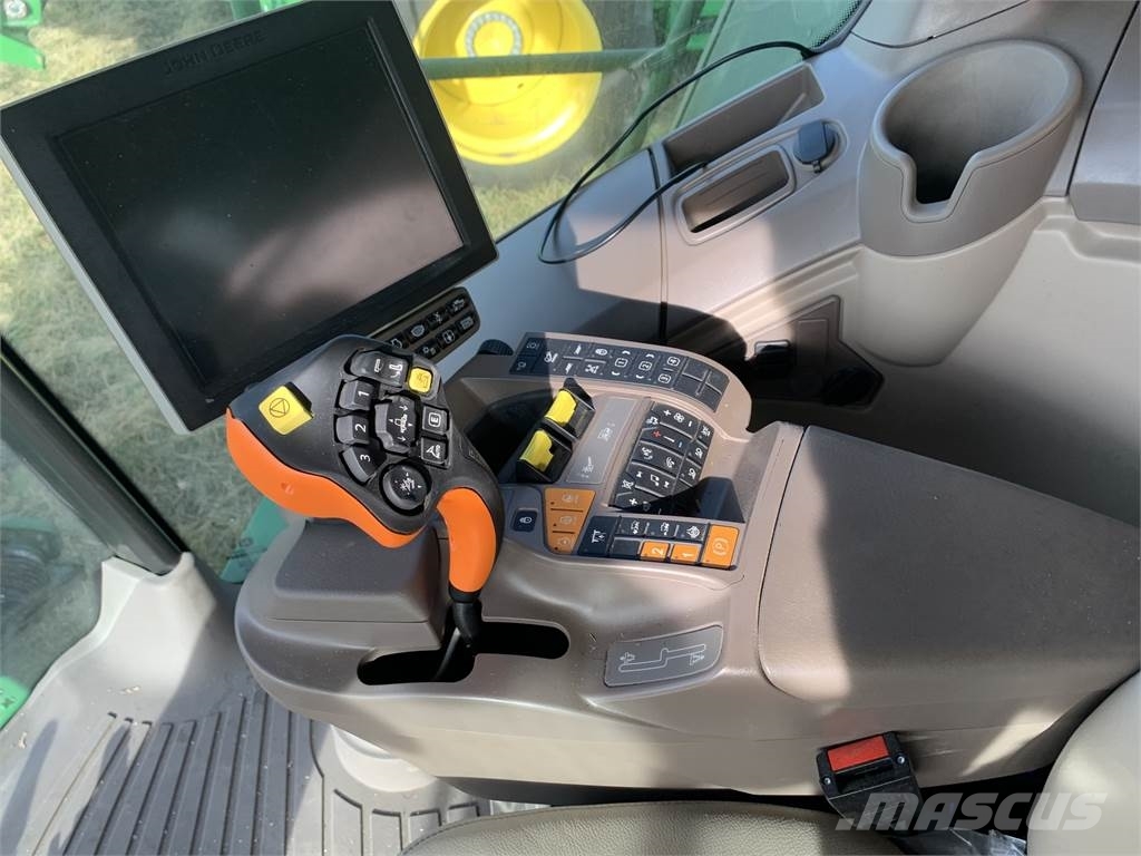 John Deere S790 Mähdrescher