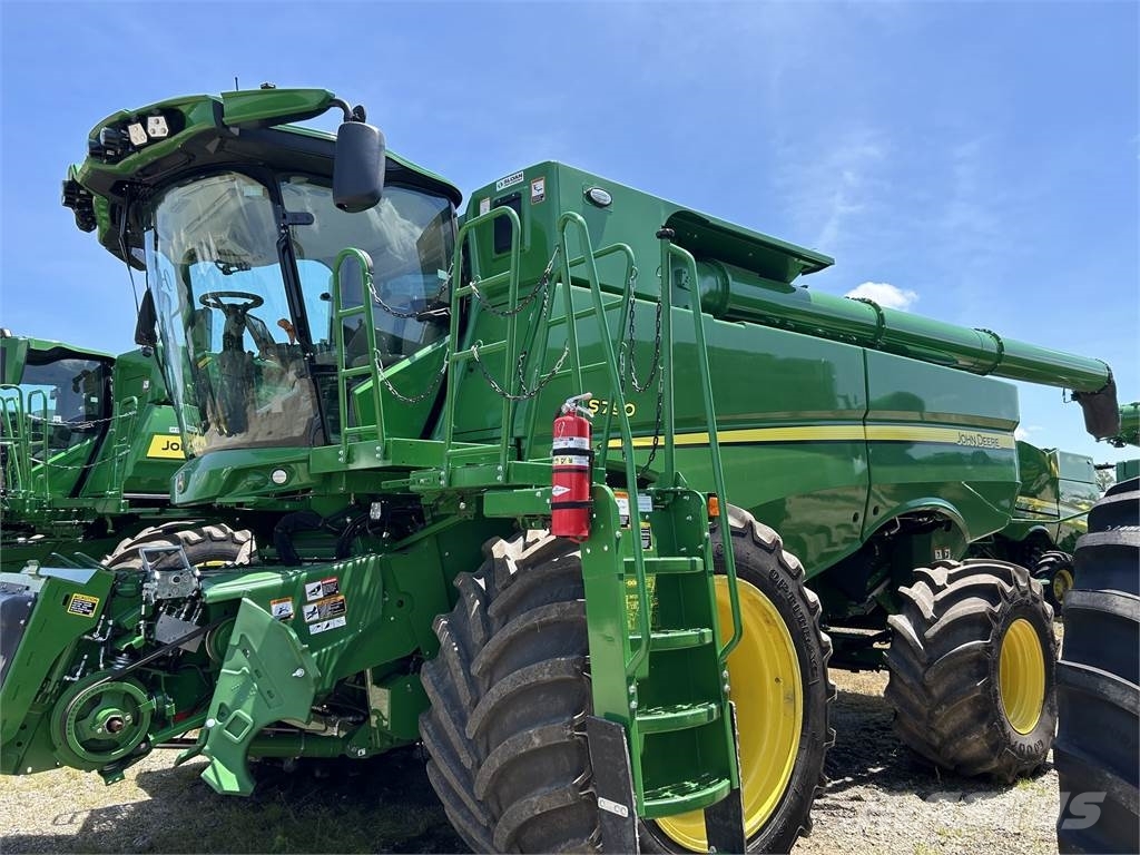 John Deere S790 Mähdrescher