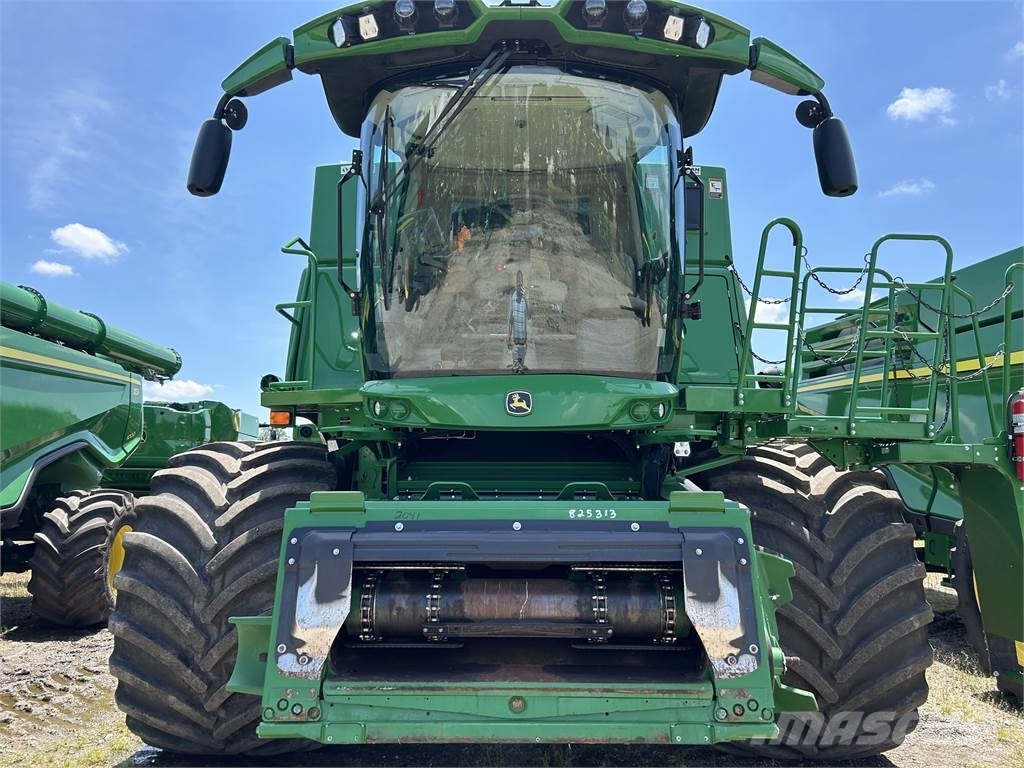 John Deere S790 Mähdrescher