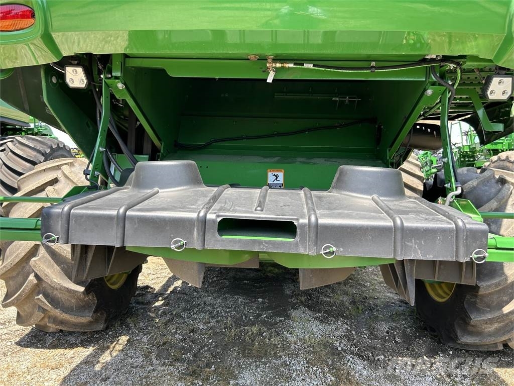 John Deere S790 Mähdrescher