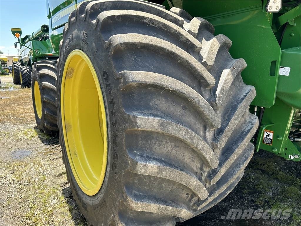 John Deere S790 Mähdrescher