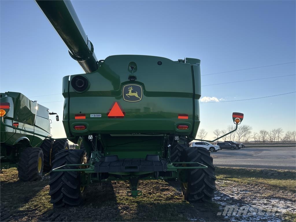 John Deere S790 Mähdrescher