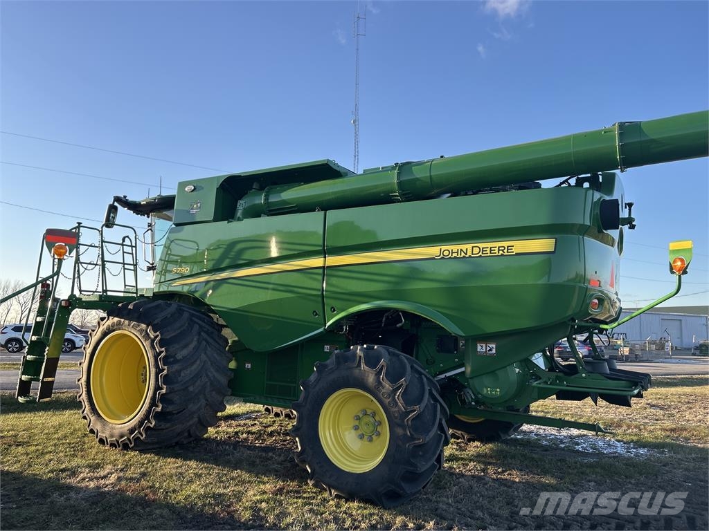 John Deere S790 Mähdrescher