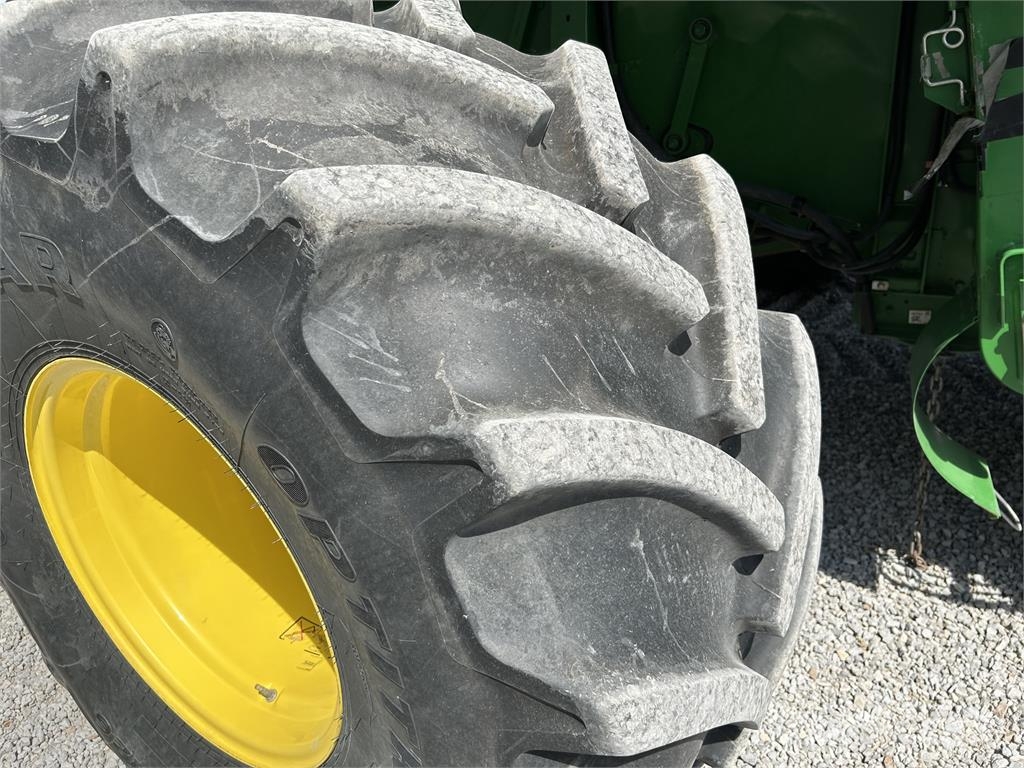John Deere S790 Mähdrescher