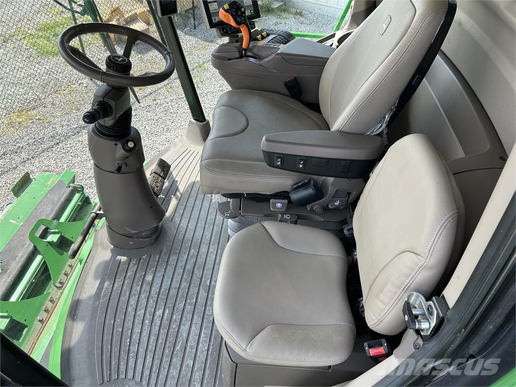 John Deere S790 Mähdrescher