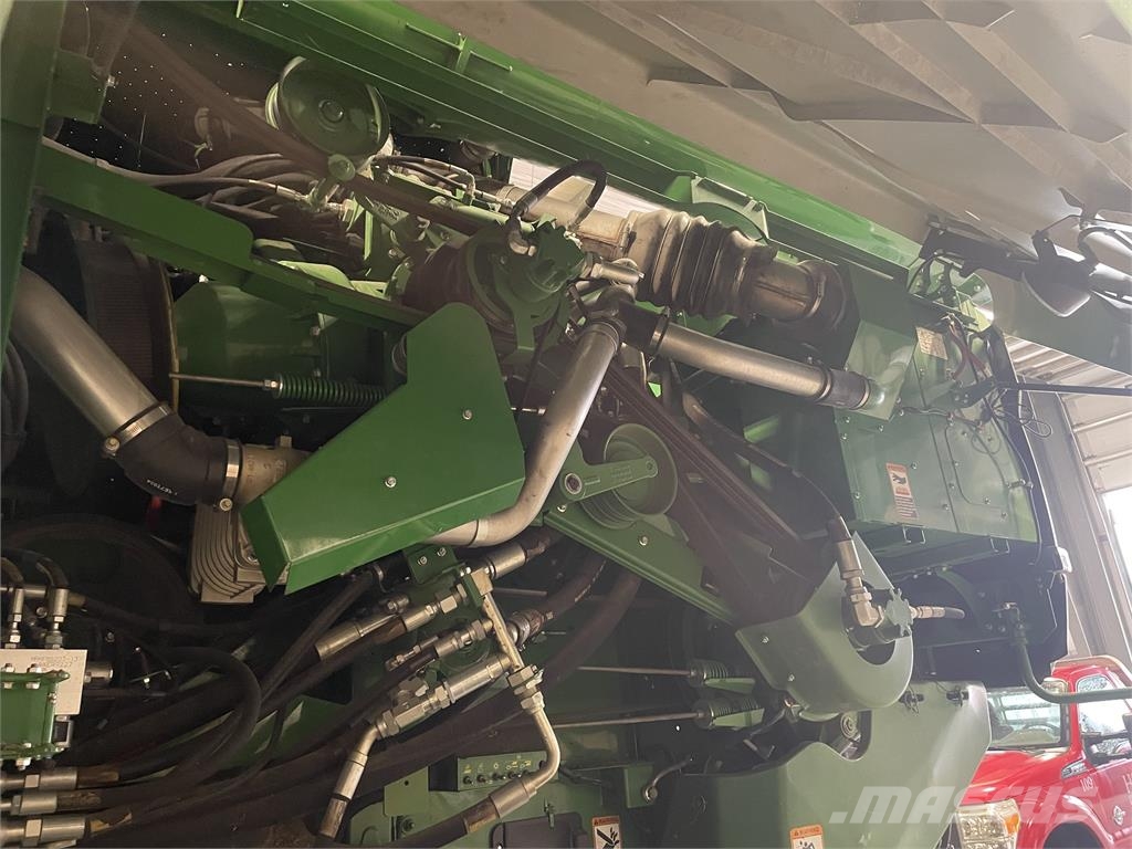 John Deere S790 Mähdrescher
