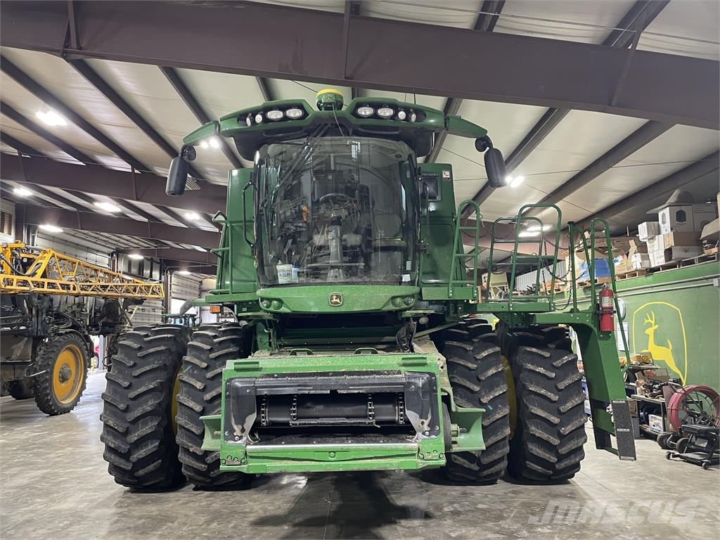 John Deere S790 Mähdrescher