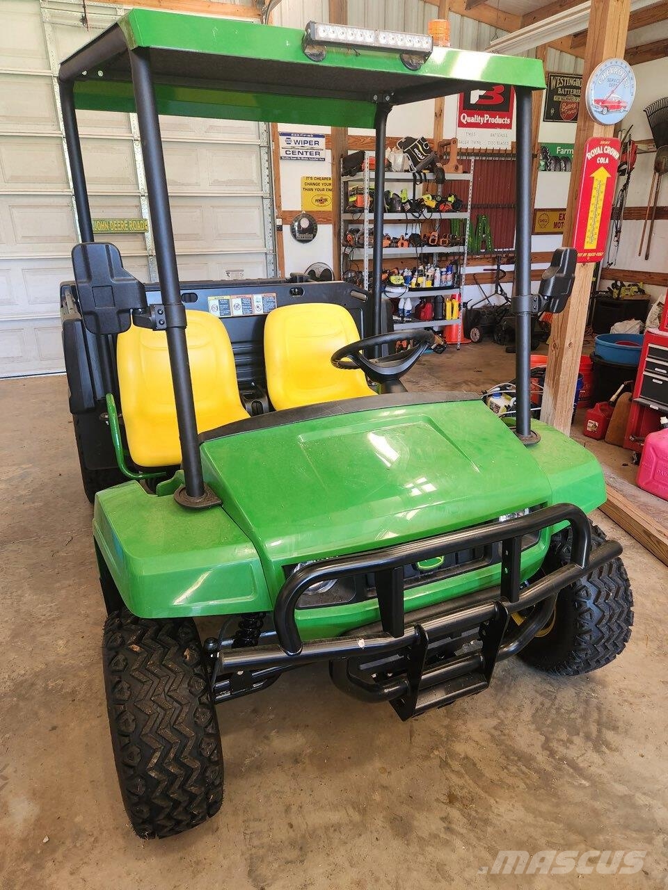John Deere TX 多用途機械