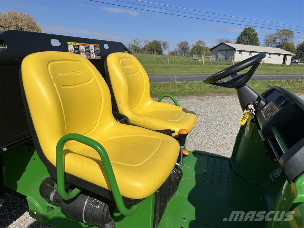 John Deere TX ماكينات منفعة عامة