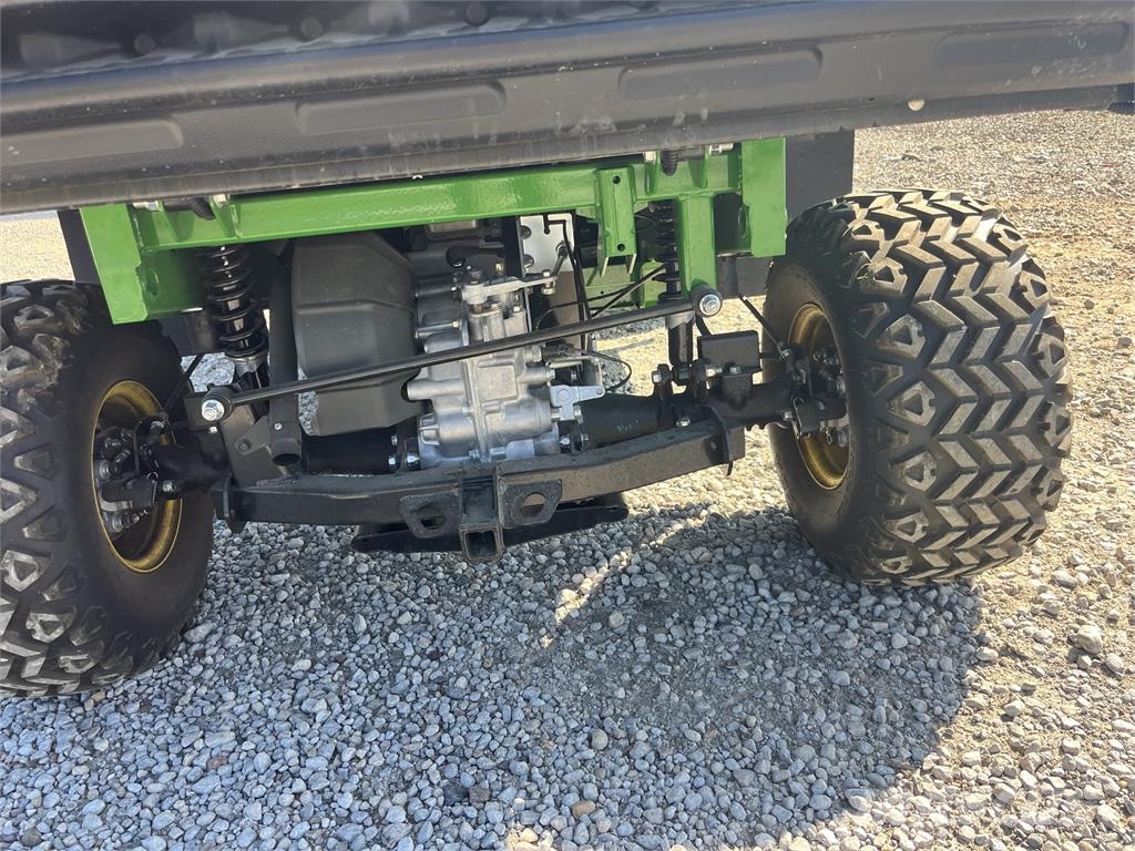 John Deere TX ماكينات منفعة عامة