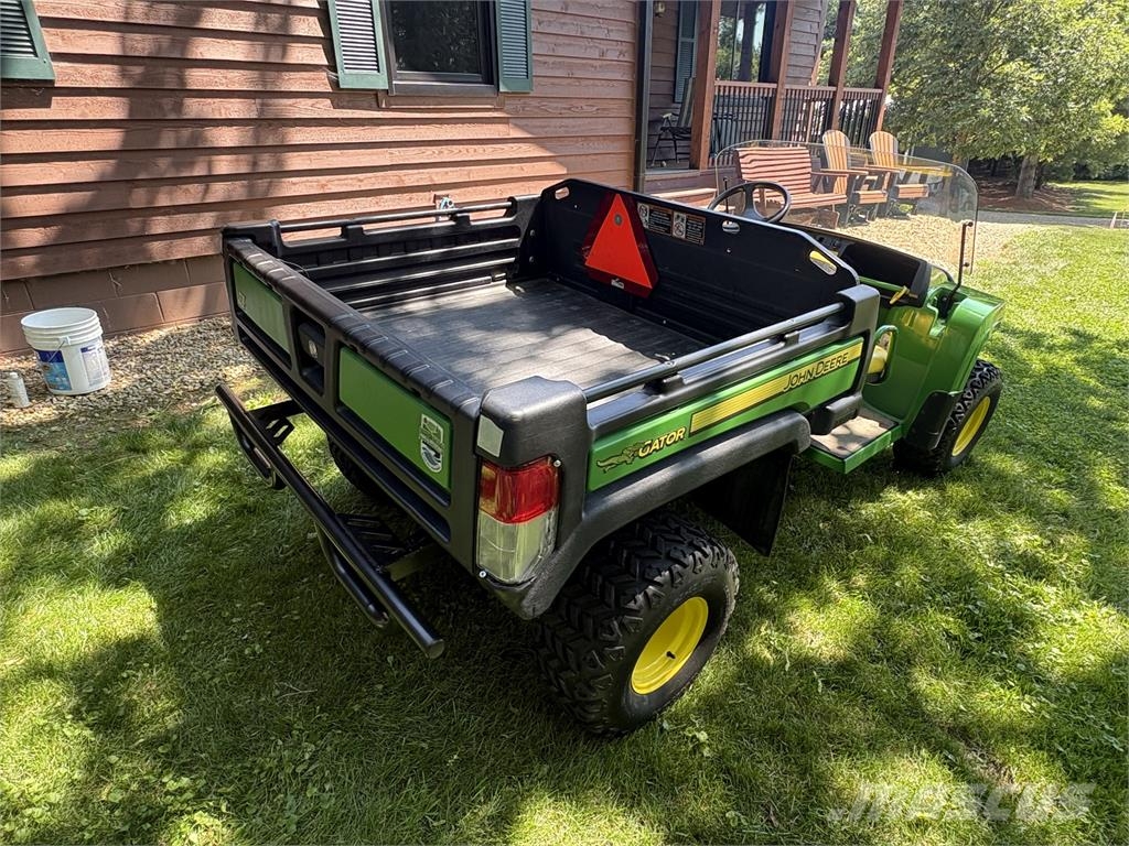 John Deere TX 4X2 Úžitkové vozne